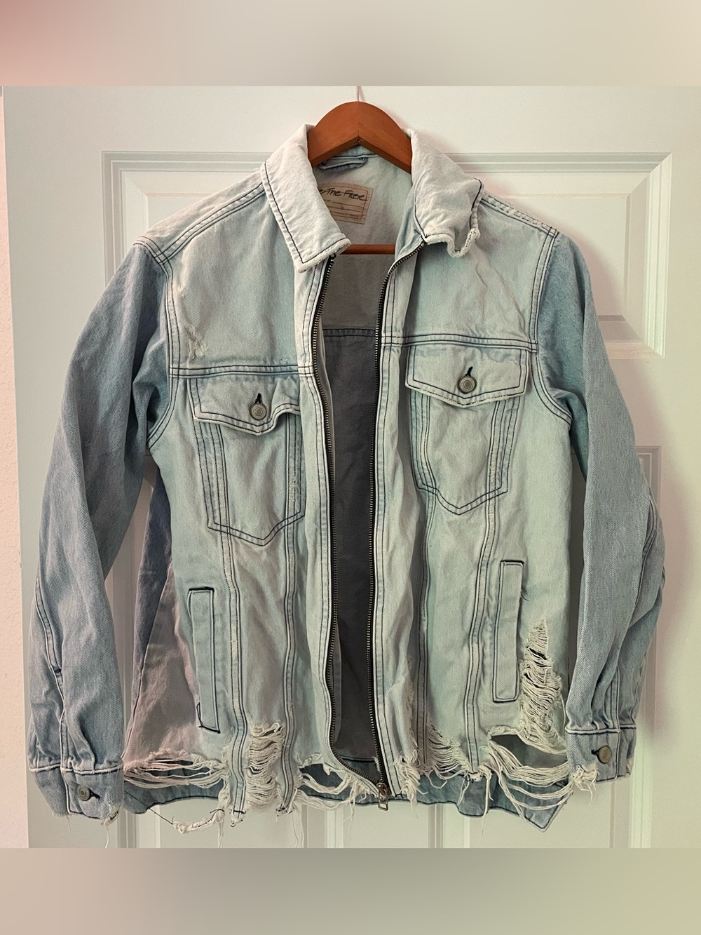We the Free Distressed Denim Zip Up Jacket XS